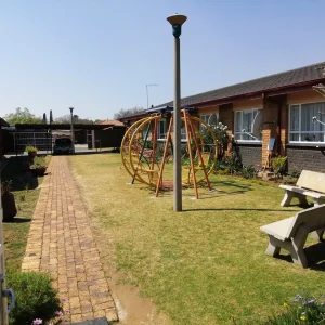 Frail Care 3 Frail Care 3